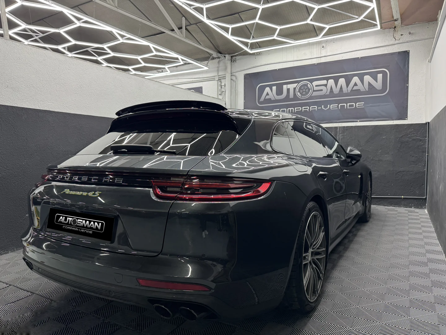 PORSCHE Panamera 4 EHybrid Sport Turismo 2020 Híbrido Negro - Detalle